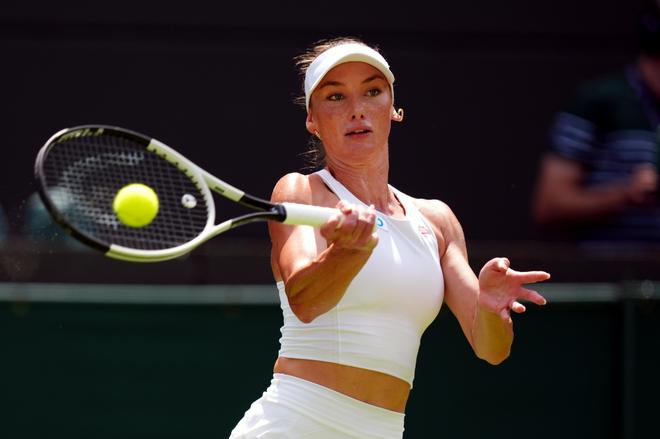 的鼓励下走 的鼓励下走