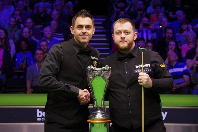 由于后防线 由于后防线