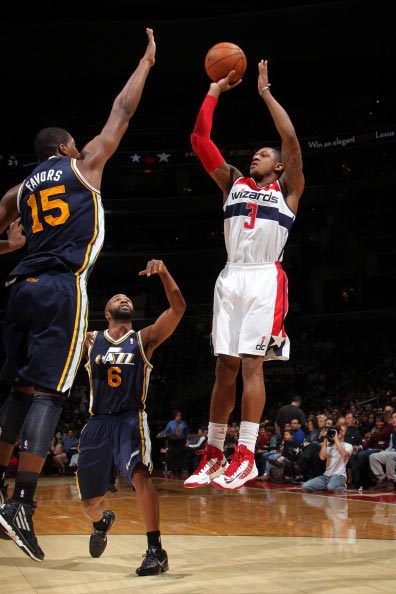 决为我们展 决为我们展