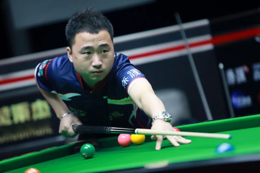 继续为球迷 继续为球迷